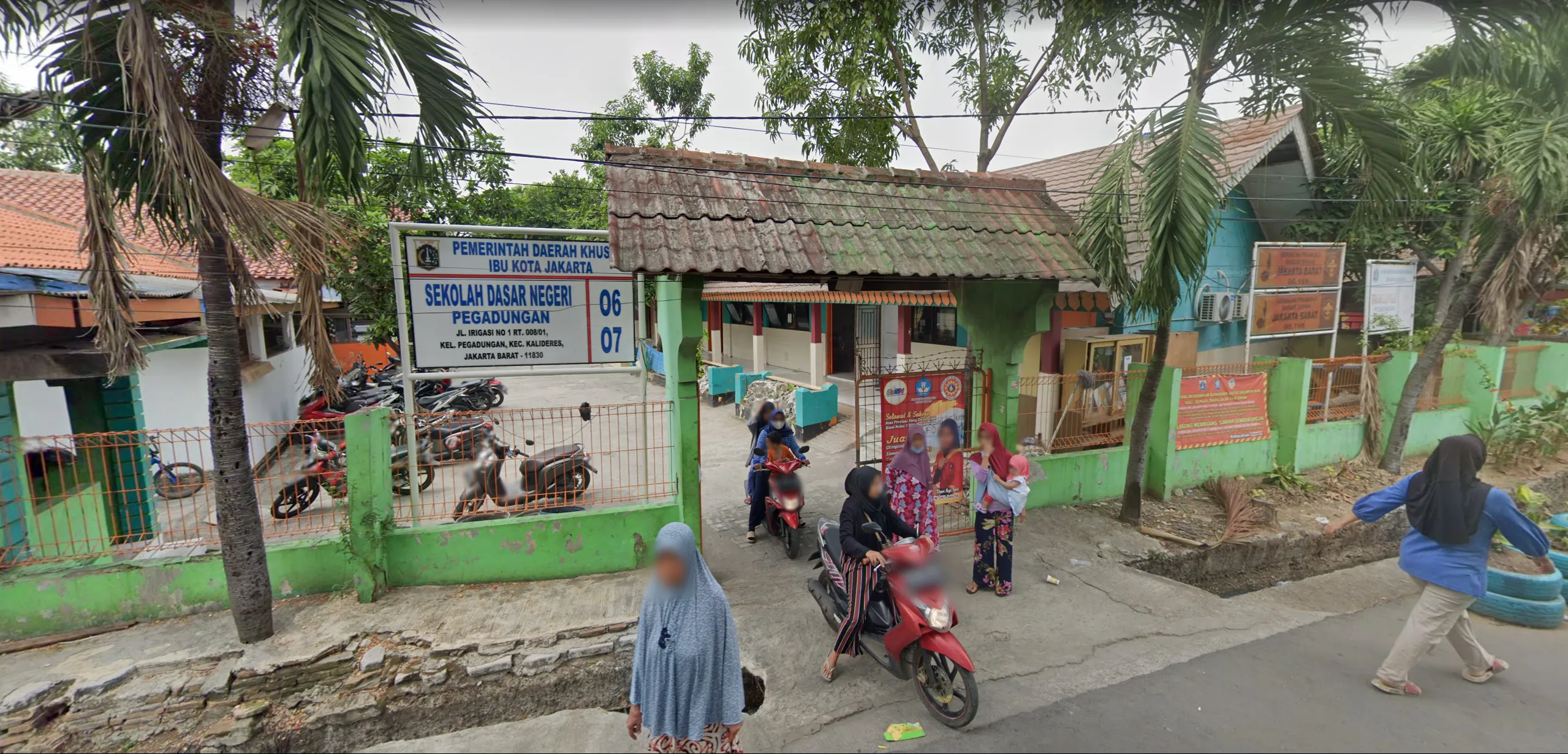 Layanan Publik